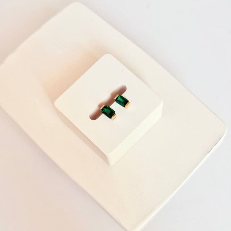 گوشواره باگت